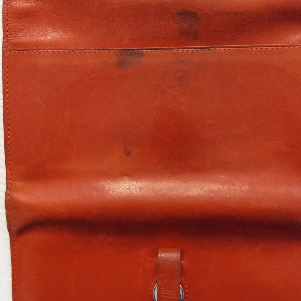 Tumi Soft Leather Women's Wallet (Clutch) - Picture 9 of 13